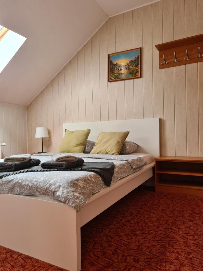 Guest House Kaktus Riga Ngoại thất bức ảnh