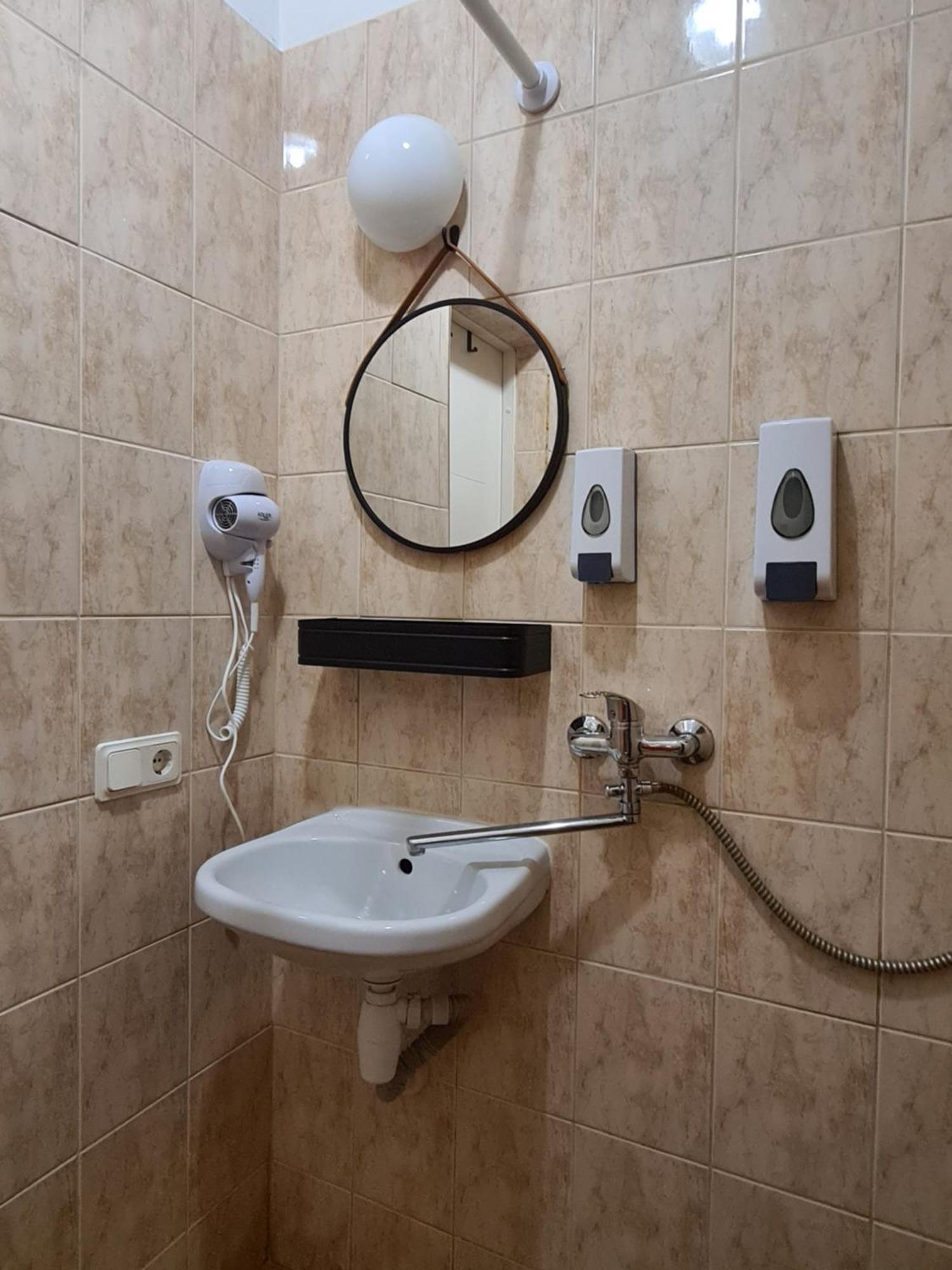 Guest House Kaktus Riga Phòng bức ảnh